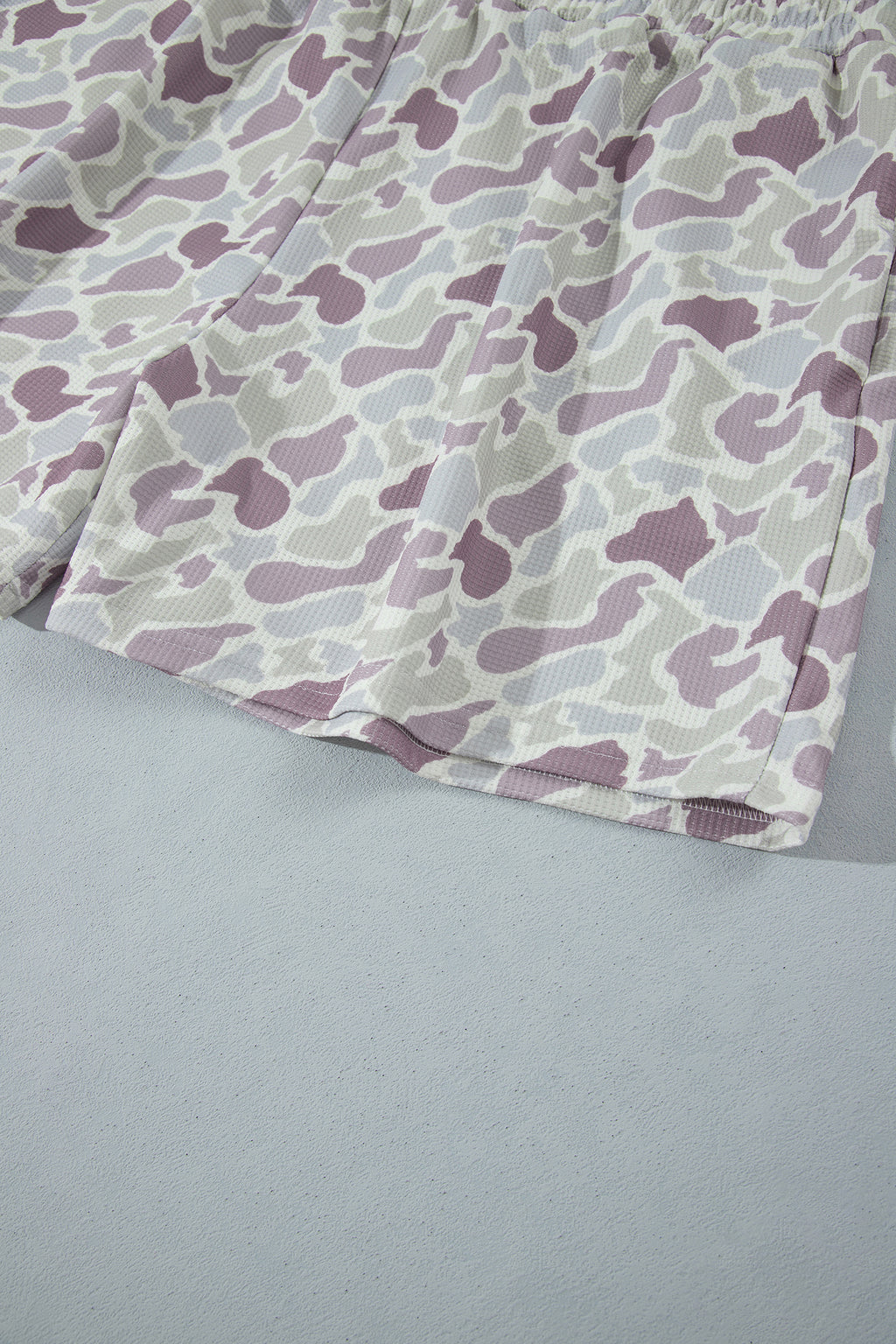 Green Camouflage Print Waffle Textured Pullover and Shorts Plus Size 2pcs Set