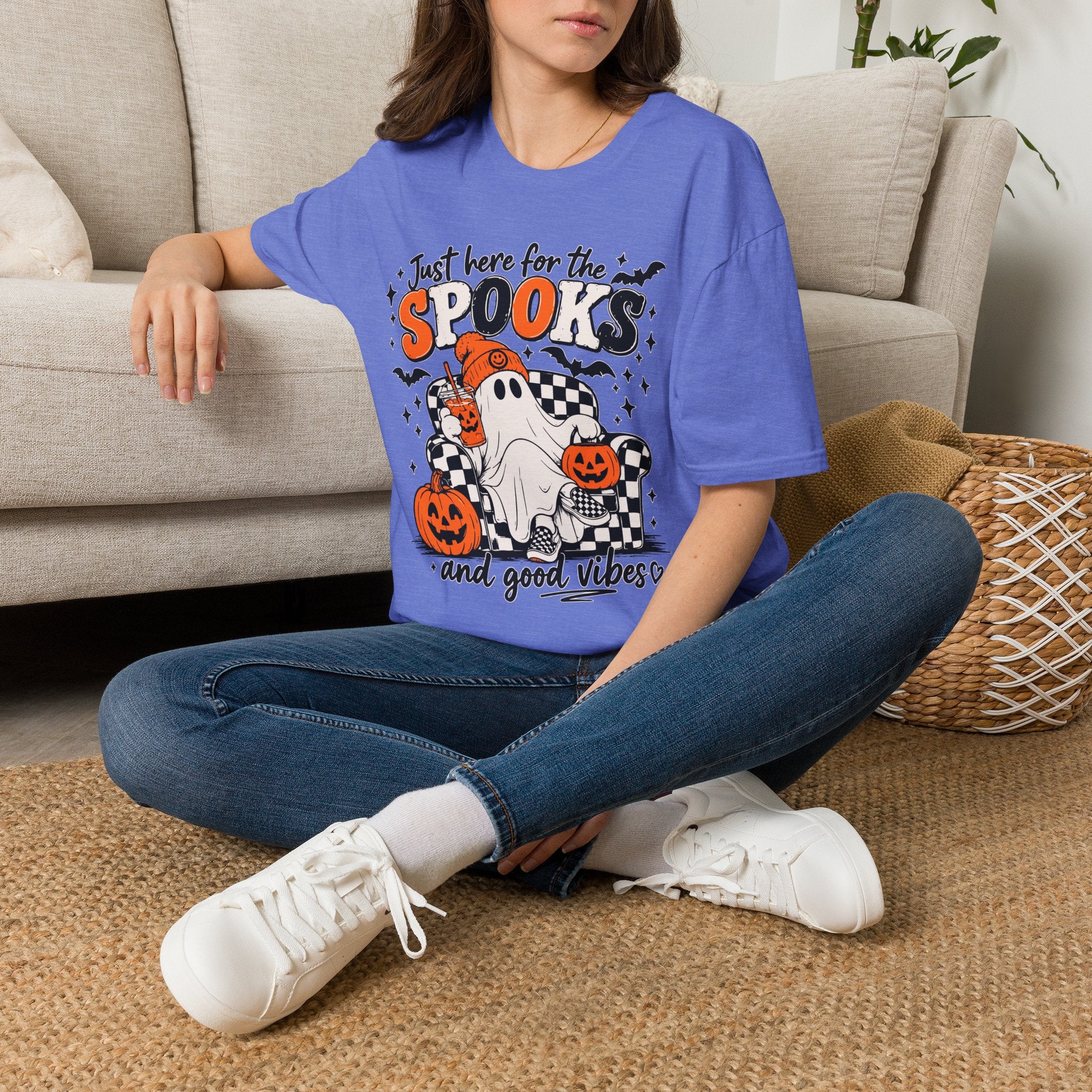Spooks & Good Vibes Tee