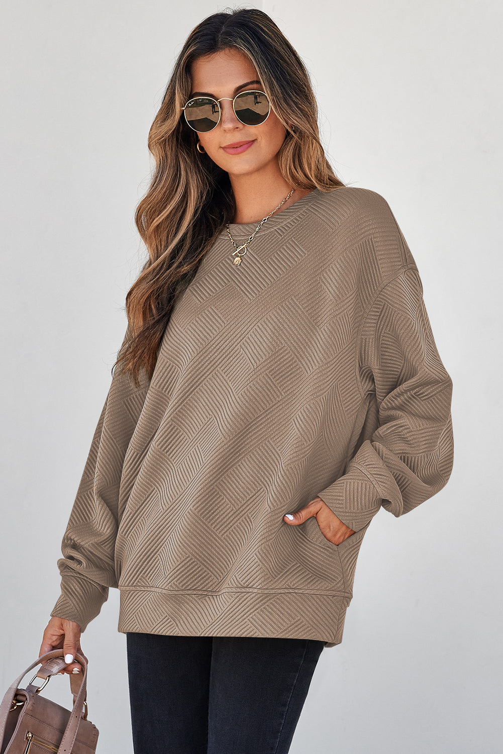 White Solid Color Textured Round Neck Drop Shoulder Pullover Sweatshirt